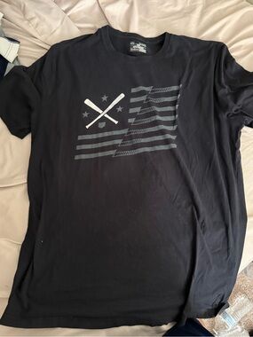 Under Armour Black Short-Sleeve Graphic Tee